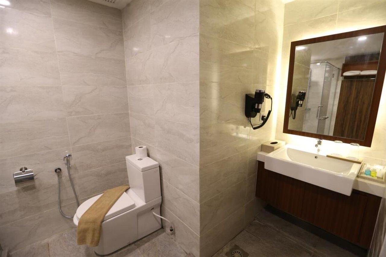 Amerald Resort Hotel Desaru Pengerang Ngoại thất bức ảnh