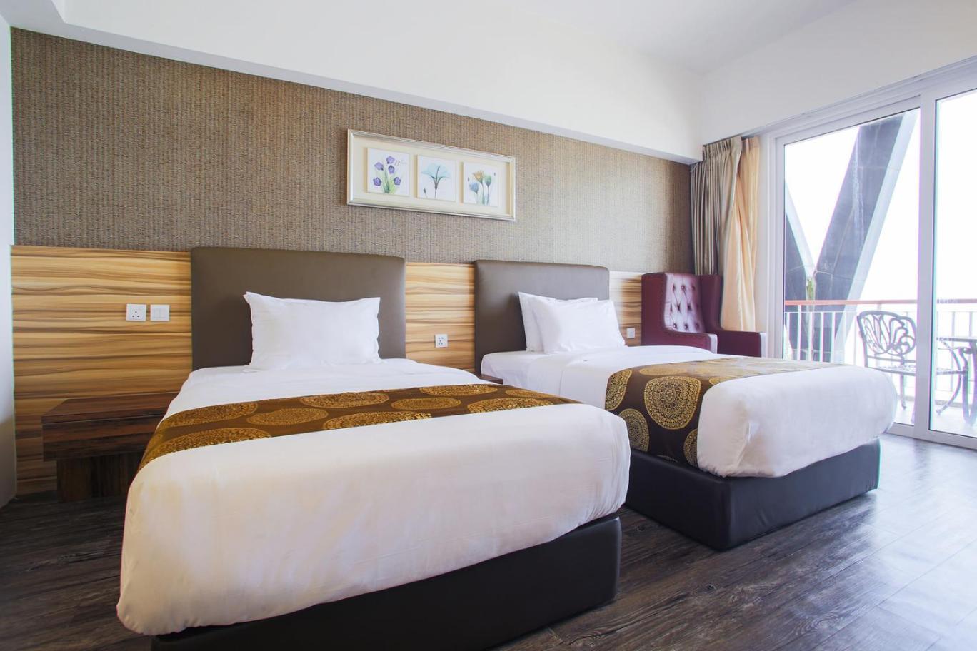 Amerald Resort Hotel Desaru Pengerang Ngoại thất bức ảnh